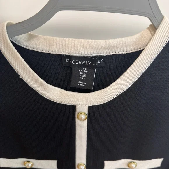 Sincerely Jules Pearl Button Contrast Knit Dress | Parisian Chic | Size Small - Picture 3 of 6